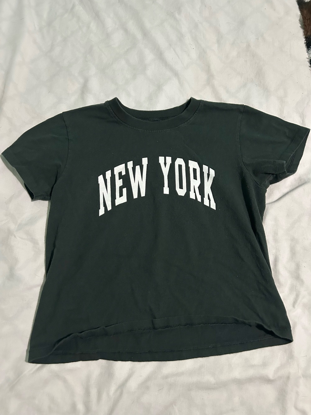 'New York' Graphic Tee - Dark Green